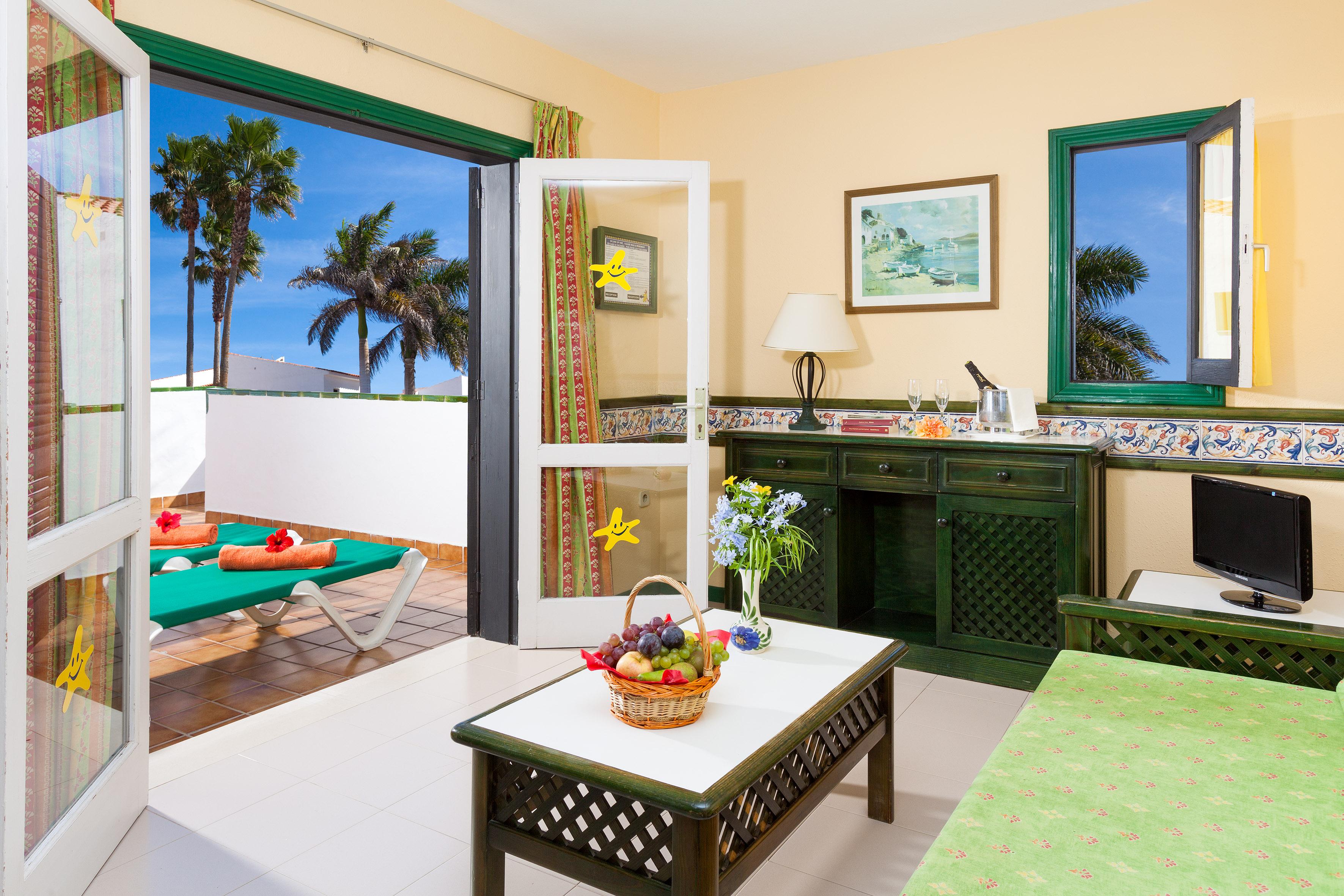 Апартаменти Puerto Caleta Калета-де-Фусте Екстер'єр фото